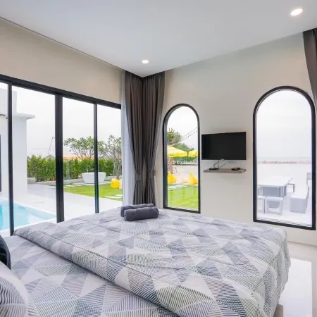 Mar Coral Pool Villa