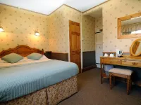 The Mount Inn Hotels in 