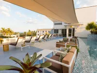 Clevelander Hotel - Private Pools