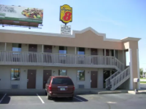 Super 8 by Wyndham Lafayette / Purdue Area Hotels in Lafayette