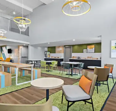 Spark by Hilton Redlands