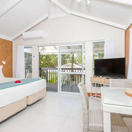 Muri Lagoon View Bungalows - Hillside Bungalow
