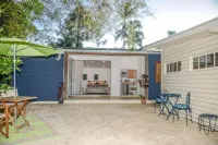 Renovated 2-Bed Cottage - Sleeps 4 - Free Parking - Mountain view