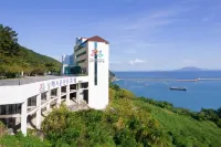 Namhae Season Hotel - Kitchens