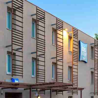 Ibis Budget Manosque Cadarache Hotel Exterior