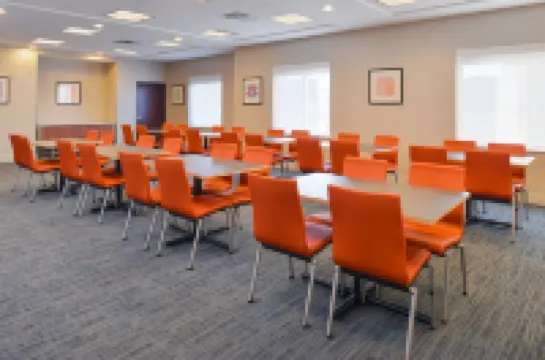 Holiday Inn Express & Suites ABILENE MALL SOUTH by IHG
