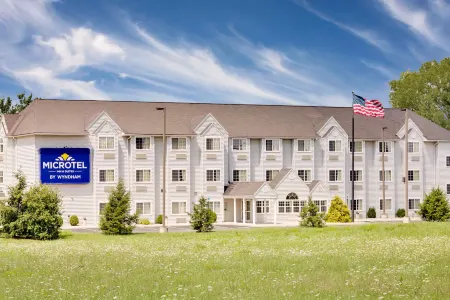 Microtel Inn & Suites by Wyndham Hagerstown by I-81