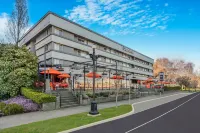 Days Inn by Wyndham Victoria on the Harbour