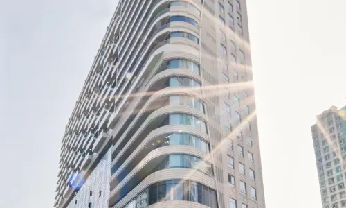 UH Flat Signature Daegu