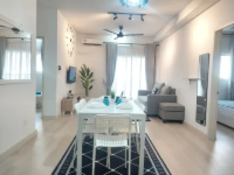 KLIA Travel Homestay - 3R 2B - Wifi & Netflix