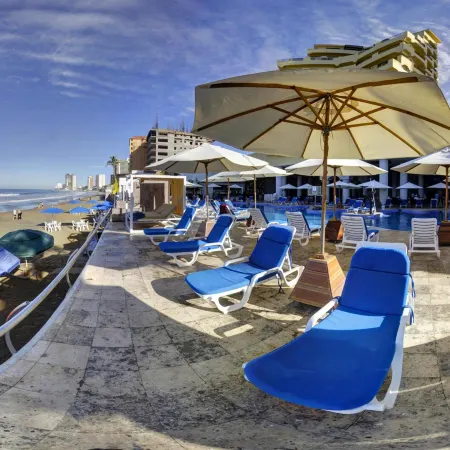Royal Villas Resort