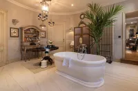 Cobergher Hotel - Bãi đậu xe