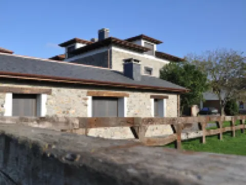 Casa Pacho Apartamentos Rurales Hotels in Comarca Vaqueira