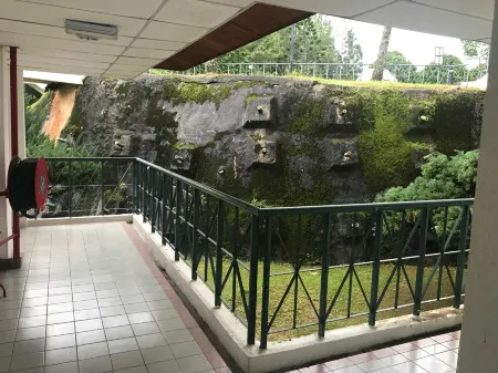 Berjaya Hills Meranti Park Homestay A2-12 Отели в г. Букиттинги