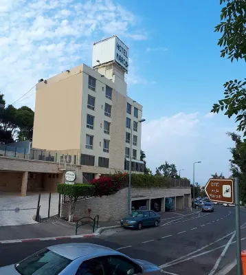 Marom Hotel - ที่มีสปา