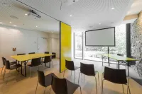 هوتل لو فال دي بواكس - لوجيس هوتل ريستورانت فنادق في Saint-Hubert