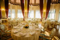 Hotel Intourist Palace Batumi - Breakfast