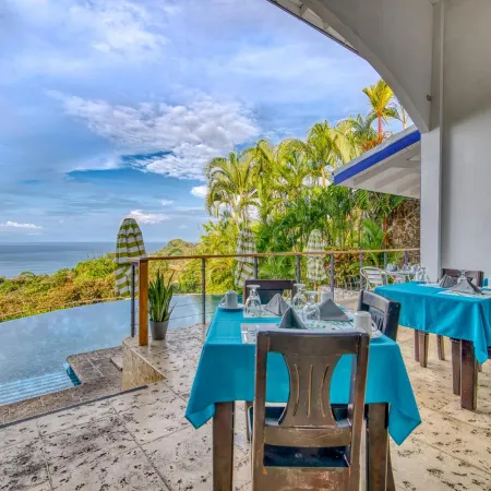Villa Roca Boutique Resort & Suites - Adult Only