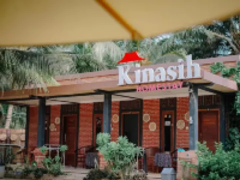 Kinasih Homestay Hotels in Pacitan Regency