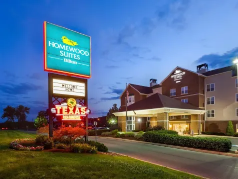 홈우드 스위트 바이 힐튼 레딩-위오미싱