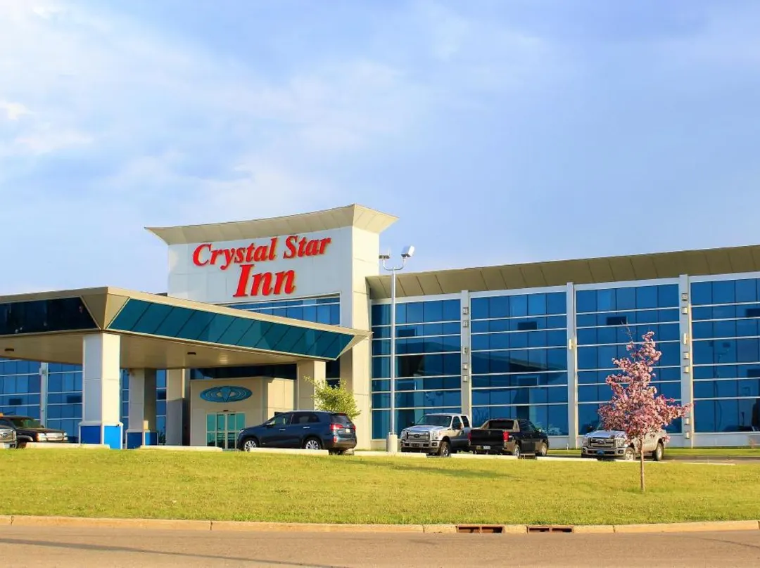 Crystal Star Inn Edmonton Airport With Free Shuttle To And From Airport - Leduc