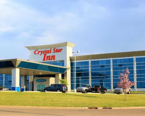 Crystal Star Inn Edmonton Airport with Free Shuttle to and from Airport Hotels in Leduc