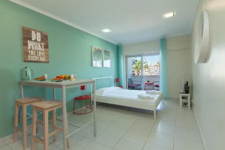 Avenue Flat in Lagos Отели в г. Sao Sebastiao