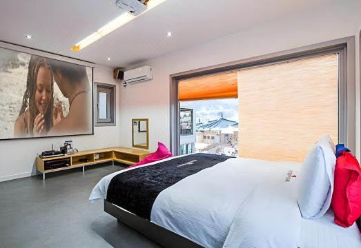 페이지102 산책로