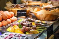 Degas Light Hotel - sarapan