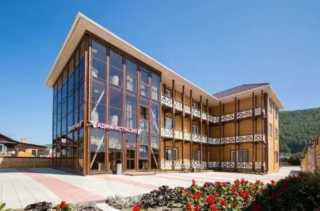 Крестовая Падь