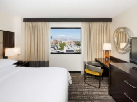 Embassy Suites by Hilton Las Vegas Hotels in Paradise