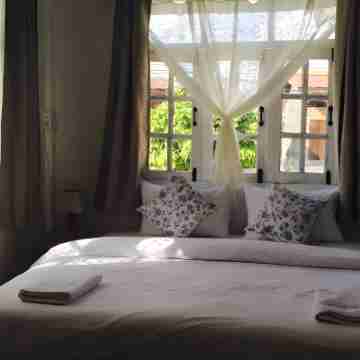 นอนนับดาวไวท์เฮ้าส์ Rooms