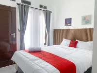 RedDoorz Near Fkip Untirta Serang Hotel a Curug