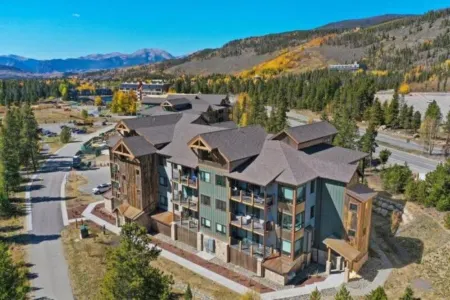 Clearwater Lofts by Vail Resorts