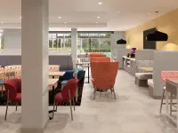 Home2 Suites by Hilton Dickson Hotels in Dickson