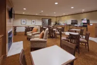 Country Inn & Suites by Radisson, Saraland, Al - Frühstück