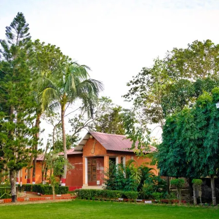 Resort Raktokorobi Karugram - Escape to Green Stay with Soul