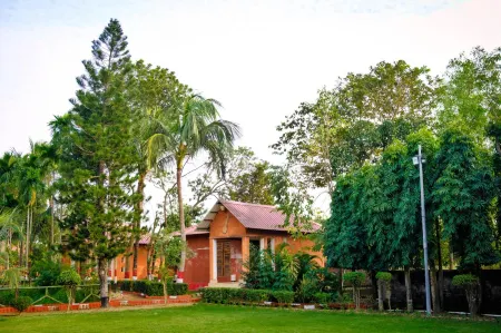 Resort Raktokorobi Karugram - Escape to Green Stay with Soul