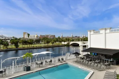 Hotel Tampa Riverwalk Hotels near AIDS Memorial Park
