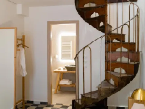 Eramai Hotels in Patrai