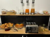 FoffoSuite - breakfast