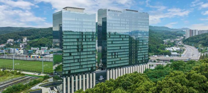 DoubleTree by Hilton Seoul Pangyo Residences Hotels in Seongnam