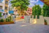 Hotel Thakur Galaxy, Sadar Market