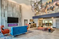 La Quinta Inn & Suites by Wyndham Dallas - Las Colinas Hotels in Irving