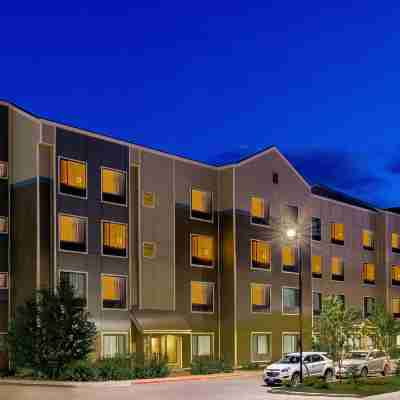 タウンプレース スイーツ アンカレッジ ミッドタウン Hotel Exterior