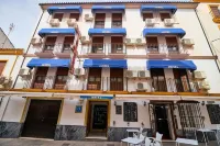 Hotel Virgen de Los Reyes