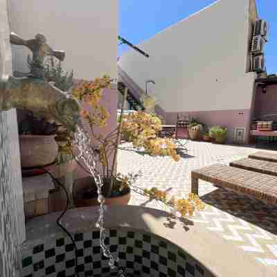 Riad Dezayn Hotel Exterior