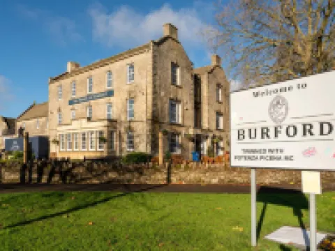 Prince of Burford Hotels in Burford