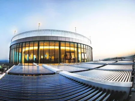 River City Hotel Отели рядом с достопримечательностью «Chao Mae Song Nang Phi Nong Shrine»