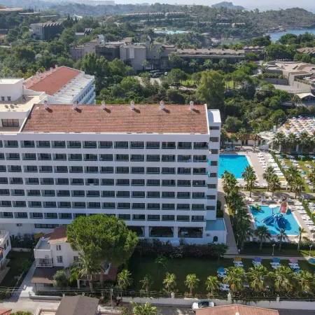 Hotel Grand Efe
